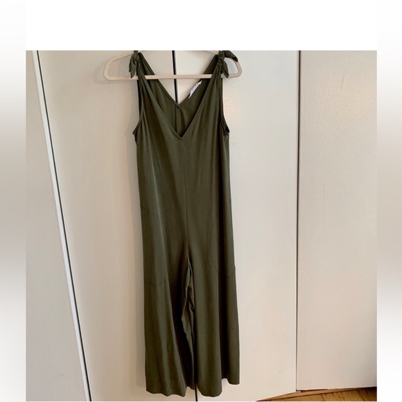 BCBG jumpsuit - Picture 3 of 5